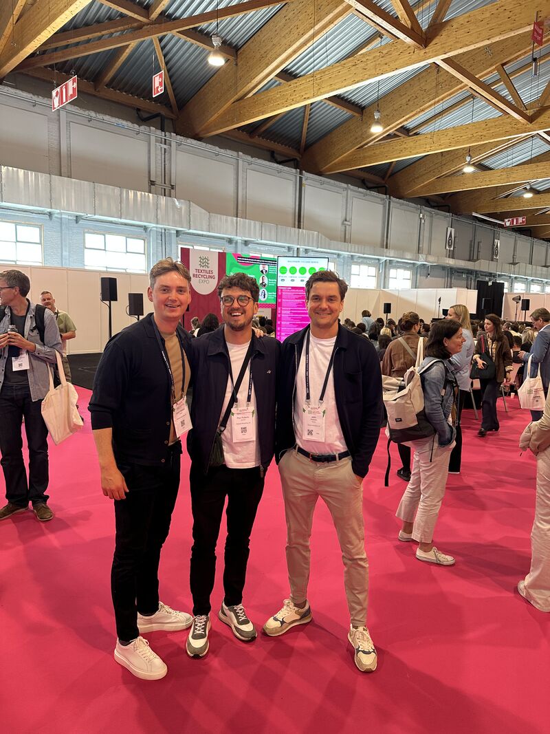 Roberts Directors Attend Global Textiles Recycling Expo in Brussels
